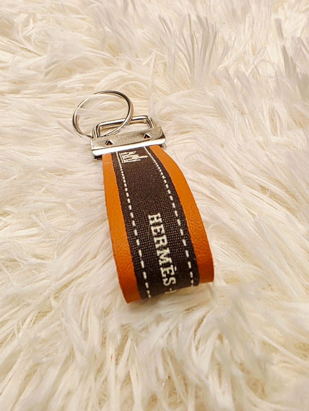 🧡 Handmade Keychain 🧡 - Picture 5 of 5